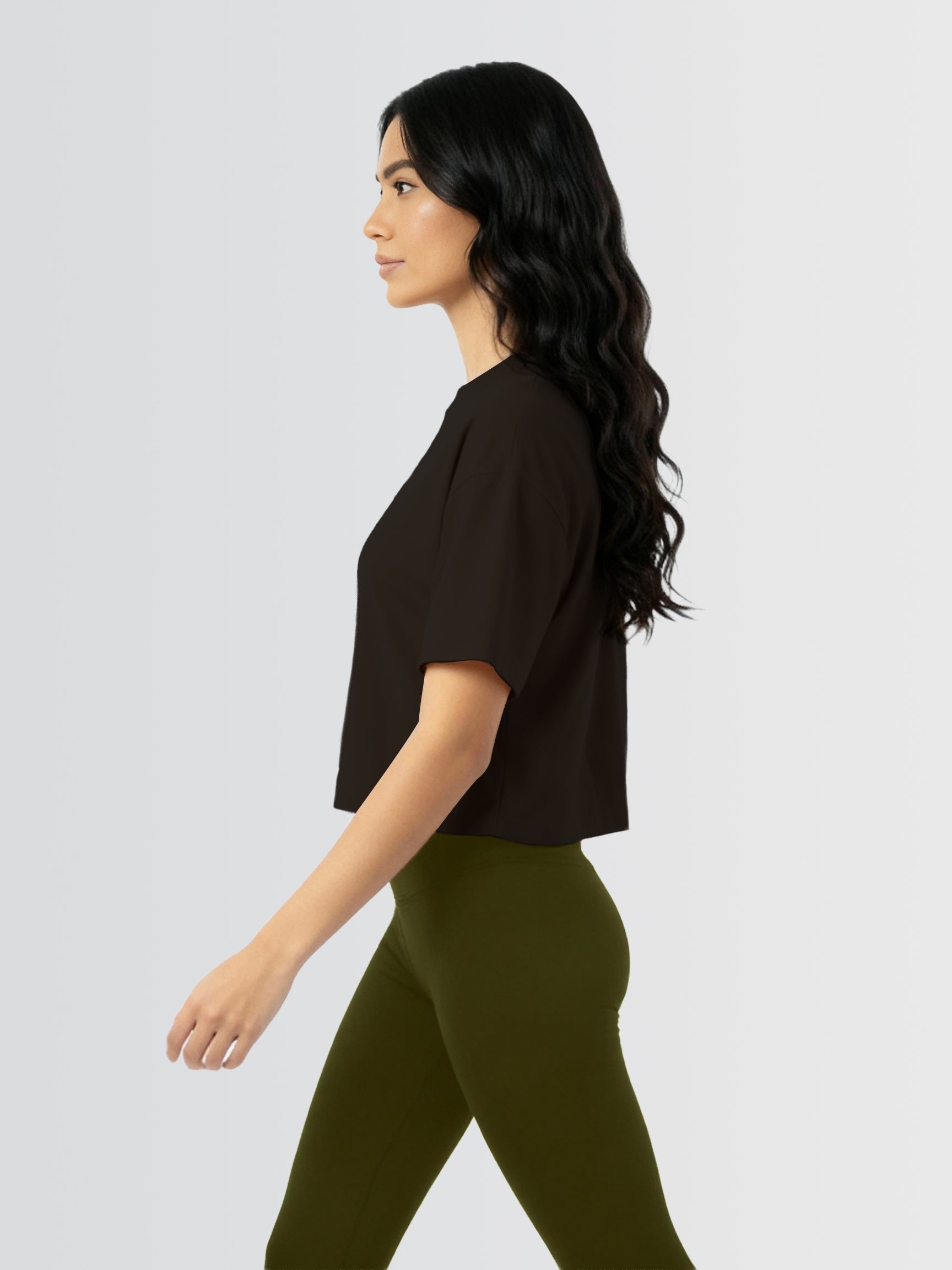 aura crop charcoal